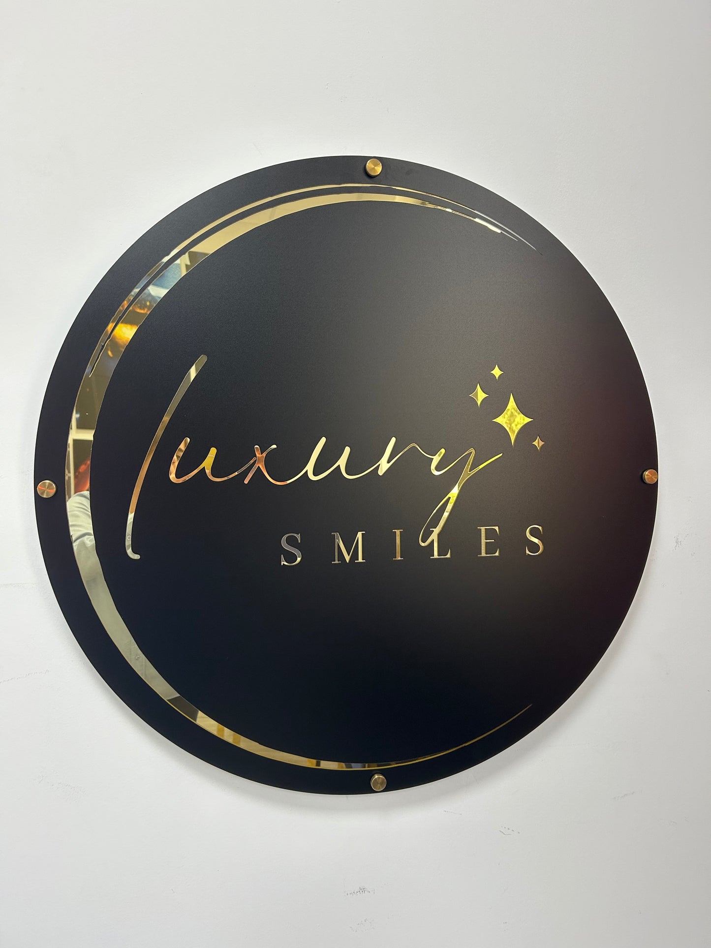 PRINTED MIRRORED ACRYLIC SIGNS